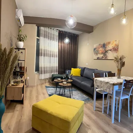 Apartment My Guest Base Tirana